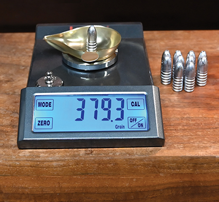 The Lyman Products Pro-Touch 1500 Digital Scale.